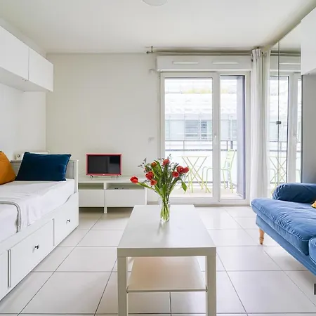 A Deux Pas De Paris - Le Confidentiel - 8c Apartment *